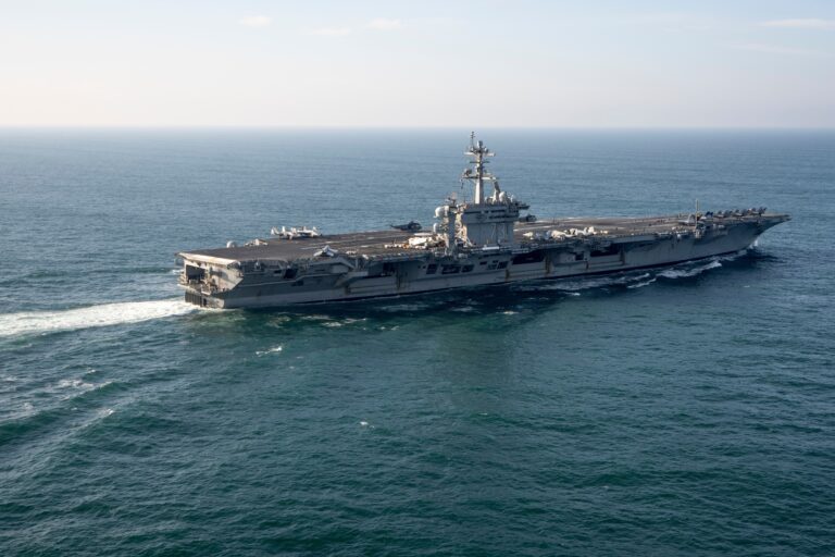 New aircraft carrier heads toward Mideast after reports of issues on long-deployed USS Lincoln New aircraft carrier heads toward Mideast after reports of issues on long-deployed USS Lincoln