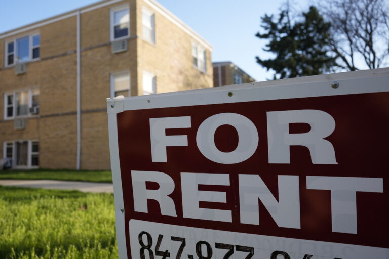 It's getting harder to afford rent in the U.S., even for middle-income families It's getting harder to afford rent in the U.S., even for middle-income families