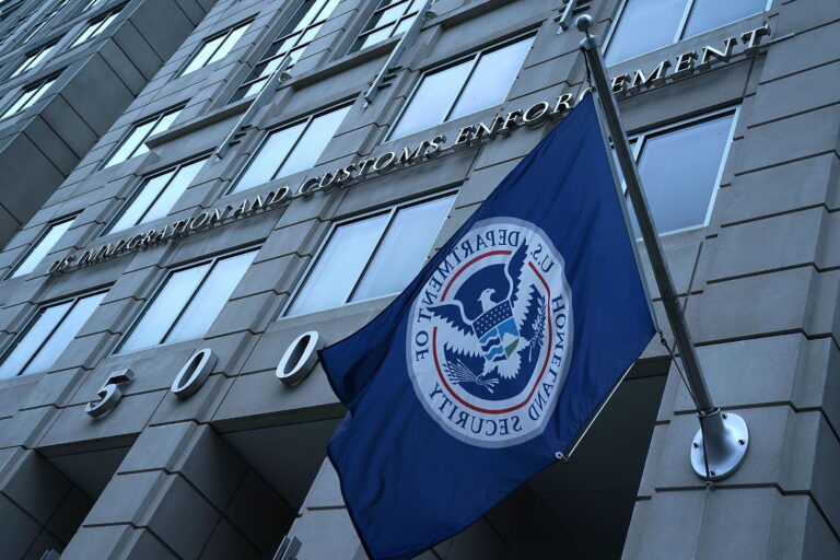 Trump administration allows TPS to continue for Salvadorans – for now
