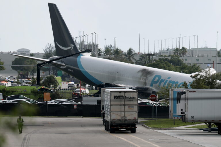 At least five dead after Amazon cargo plane crashes at Miami airport At least five dead after Amazon cargo plane crashes at Miami airport