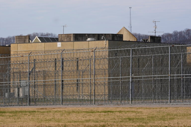 After failed execution, health workers say Tennessee's method flouts medical ethics