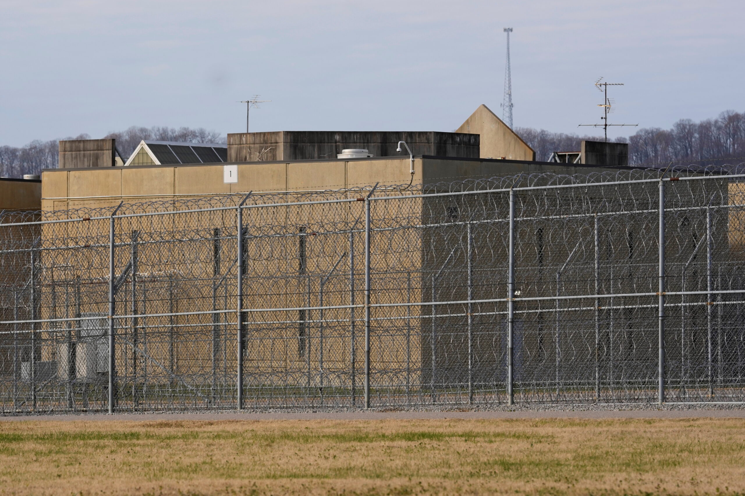 After failed execution, health workers say Tennessee's method flouts medical ethics