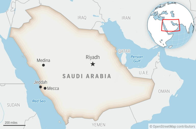 Houthi attacks on Saudi Arabia ignite fires at oil facilities and wound 73 people Houthi attacks on Saudi Arabia ignite fires at oil facilities and wound 73 people