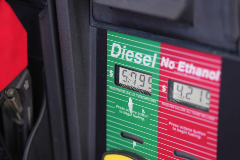 Trump says U.S. to get diesel from Russia, relaxing pressure on Moscow to ease prices before midterms Trump says U.S. to get diesel from Russia, relaxing pressure on Moscow to ease prices before midterms