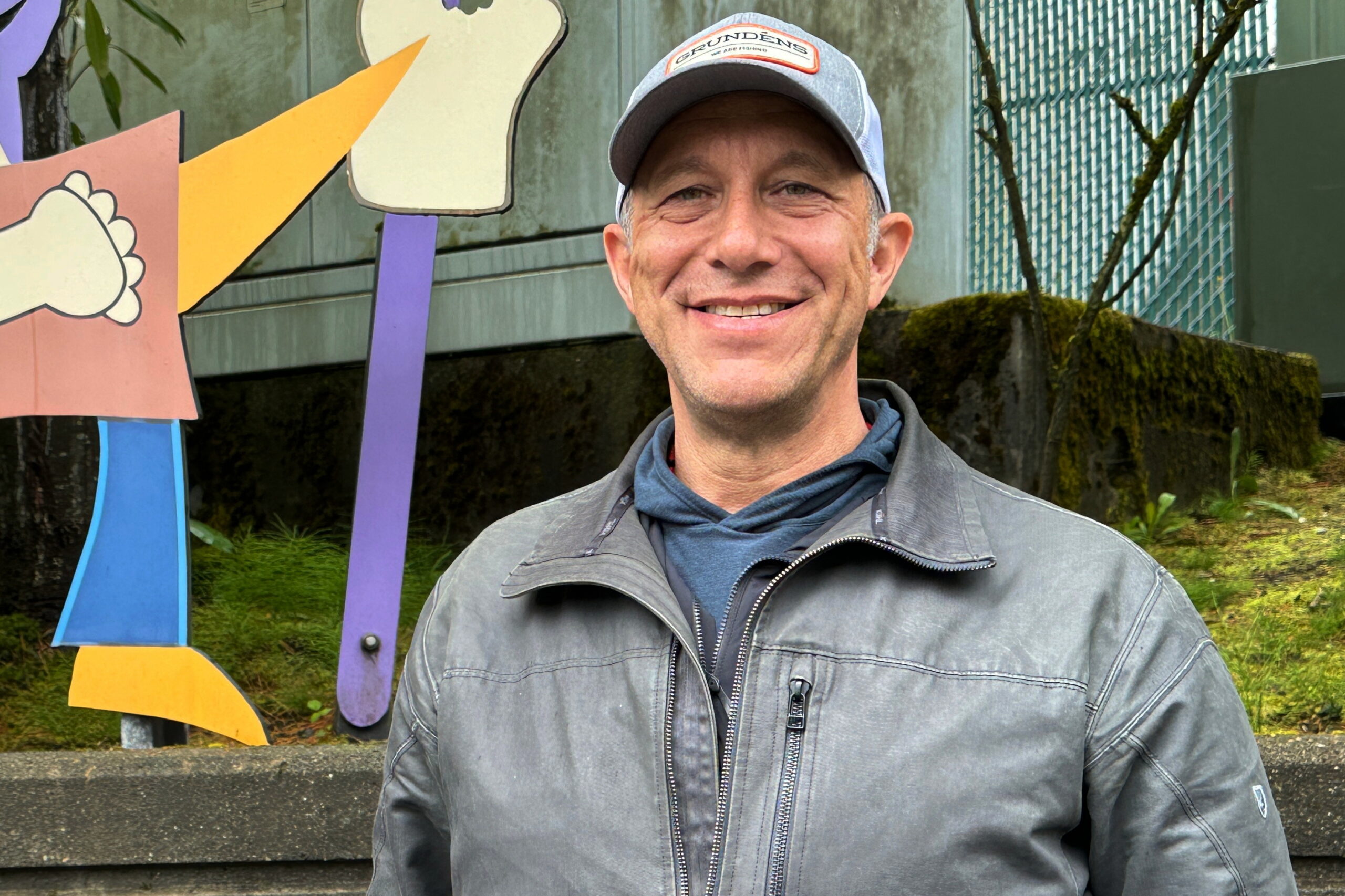 Win or lose, independent candidates want to meet voters in the middle