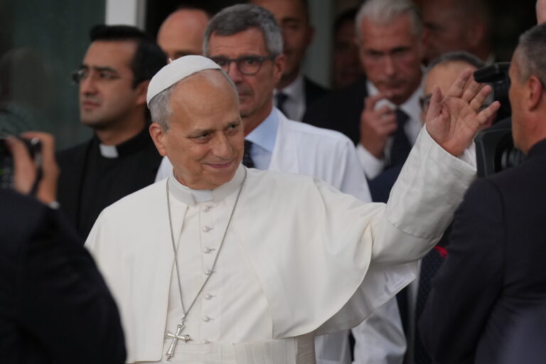 Pope Leo XIV leaves hospital days after lung cancer surgery Pope Leo XIV leaves hospital days after lung cancer surgery