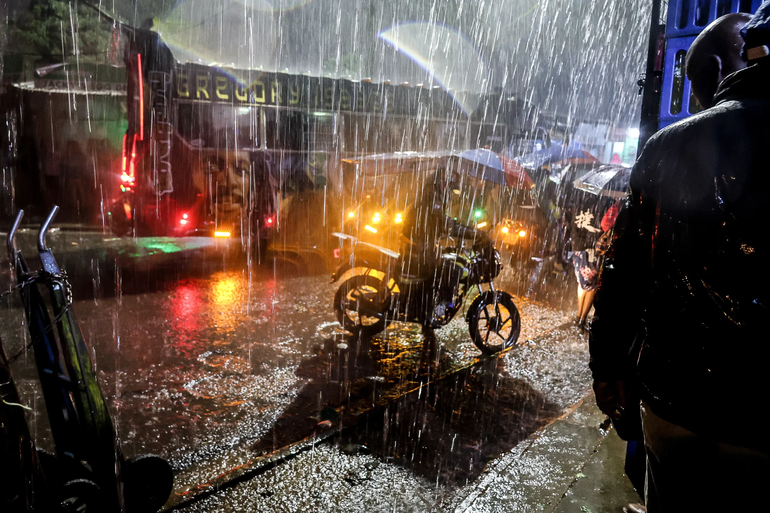 A 'Green Army' is out to thwart El Niño flooding